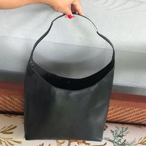 GUCCI Black Leather Bag with Silver Tone strap